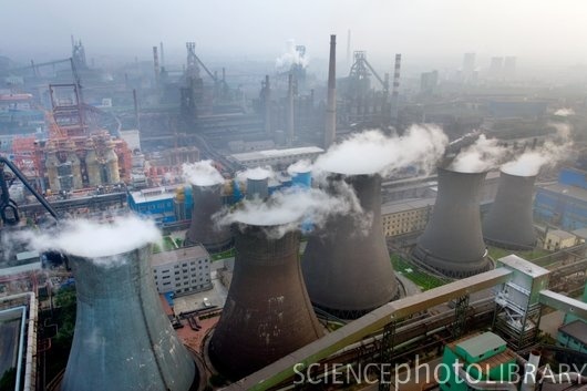 9-Oxidation_and_Reduction_Photos/iron steel 1 T810293-Anshan_steel_works,_China-SPL.jpg